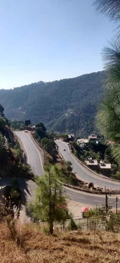 2Bhk Furnished Apartment/Near Kasauli/Barog/Luv Fun & Adventure Solan Exterior foto