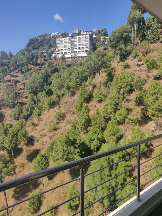 2Bhk Furnished Apartment/Near Kasauli/Barog/Luv Fun & Adventure Solan Exterior foto