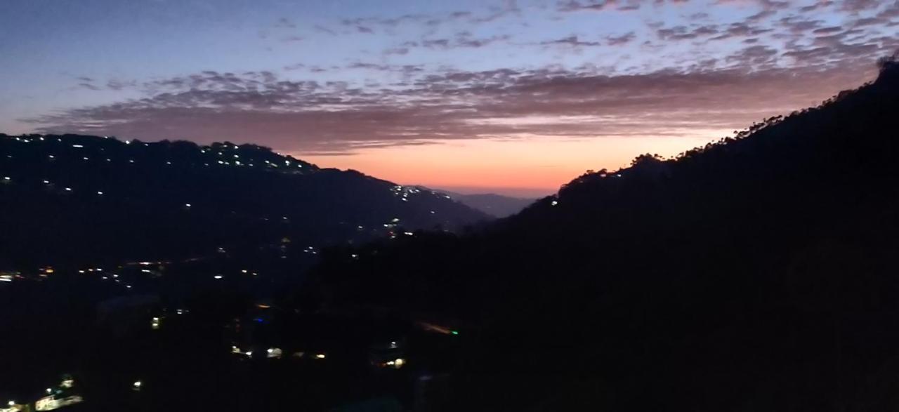 2Bhk Furnished Apartment/Near Kasauli/Barog/Luv Fun & Adventure Solan Exterior foto