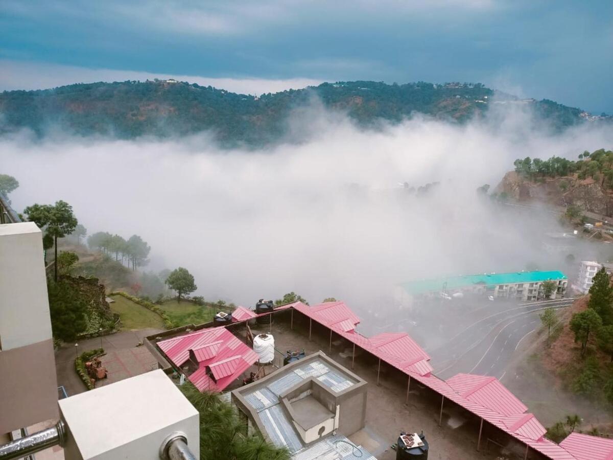 2Bhk Furnished Apartment/Near Kasauli/Barog/Luv Fun & Adventure Solan Exterior foto